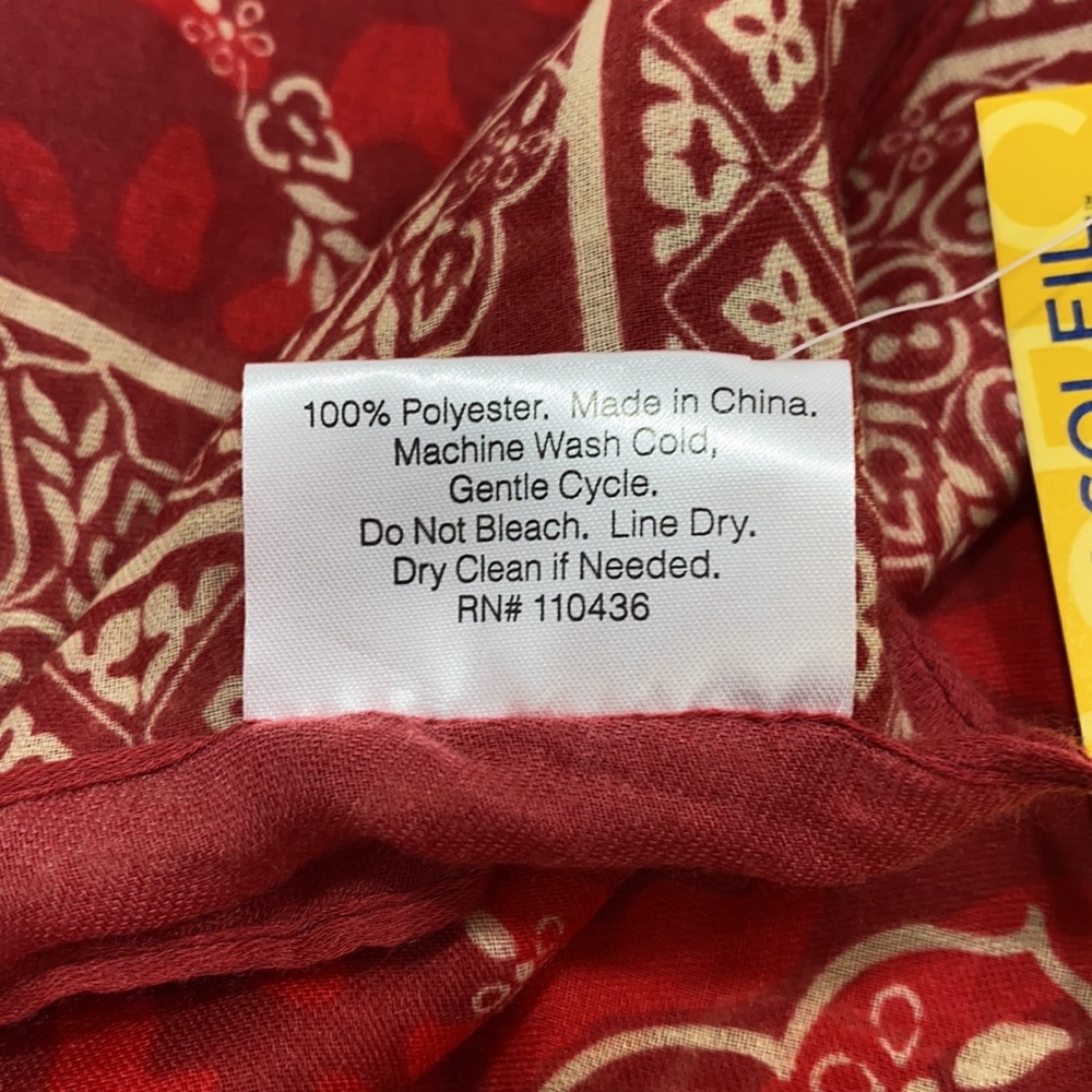 Cirque du Soleil scarf - Picture 4 of 5
